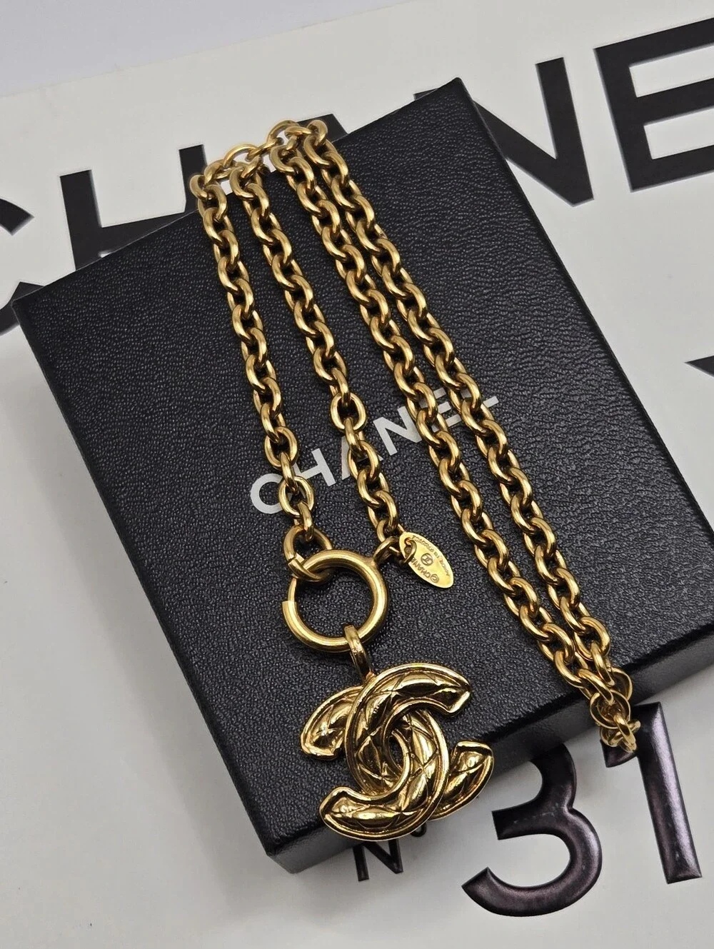 #1107 - Chanbel Line Jewelry vintage GP - VINTAGE